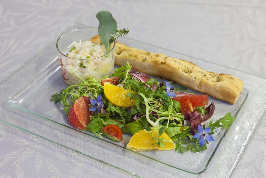 Logis Hotel Restaurant Le Flamant Rose Camargue Albaron Luaran gambar